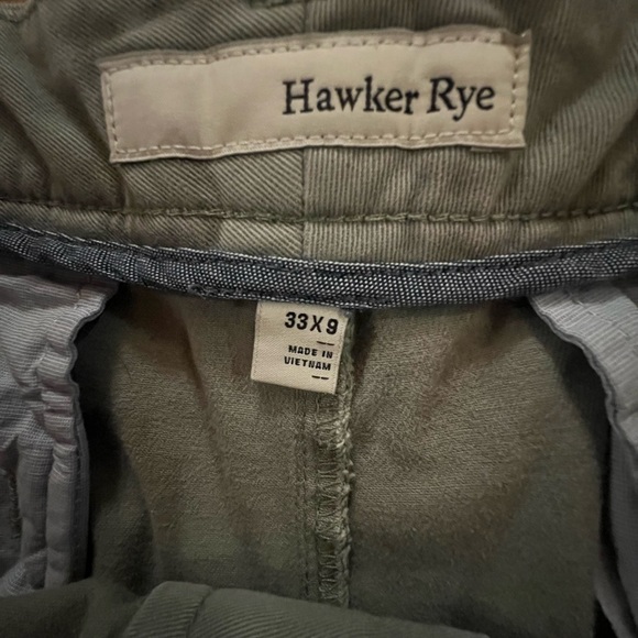 Classic Men's Olive Shorts - Picture 2 of 3